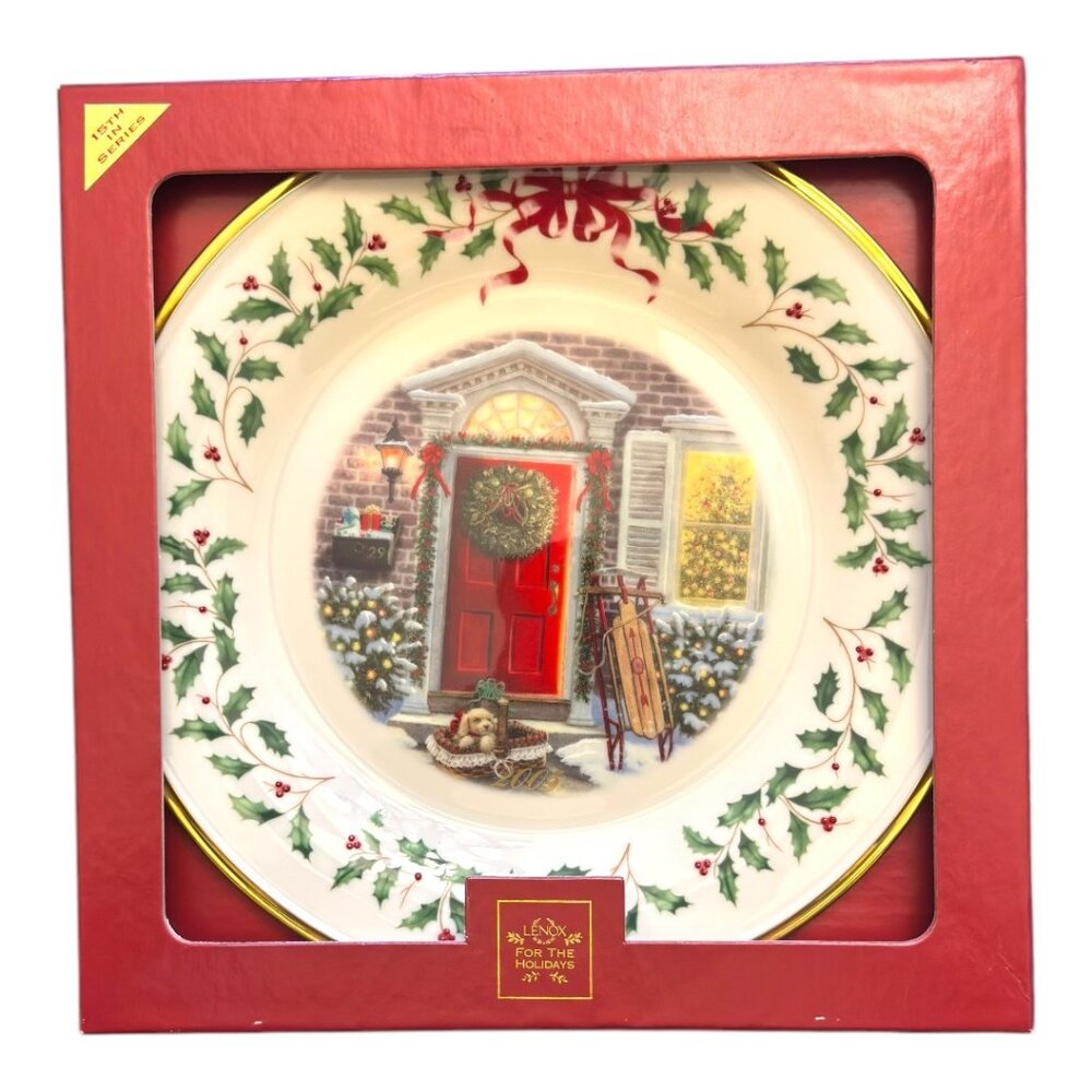 Lenox 2005 Annual Holiday Collector Plate "Home For The Holidays" Ivory China